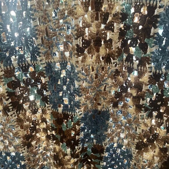 Handmade Grandma Square Blue , Cream & Brown Afghan. Blanket Crocheted - Picture 2 of 4